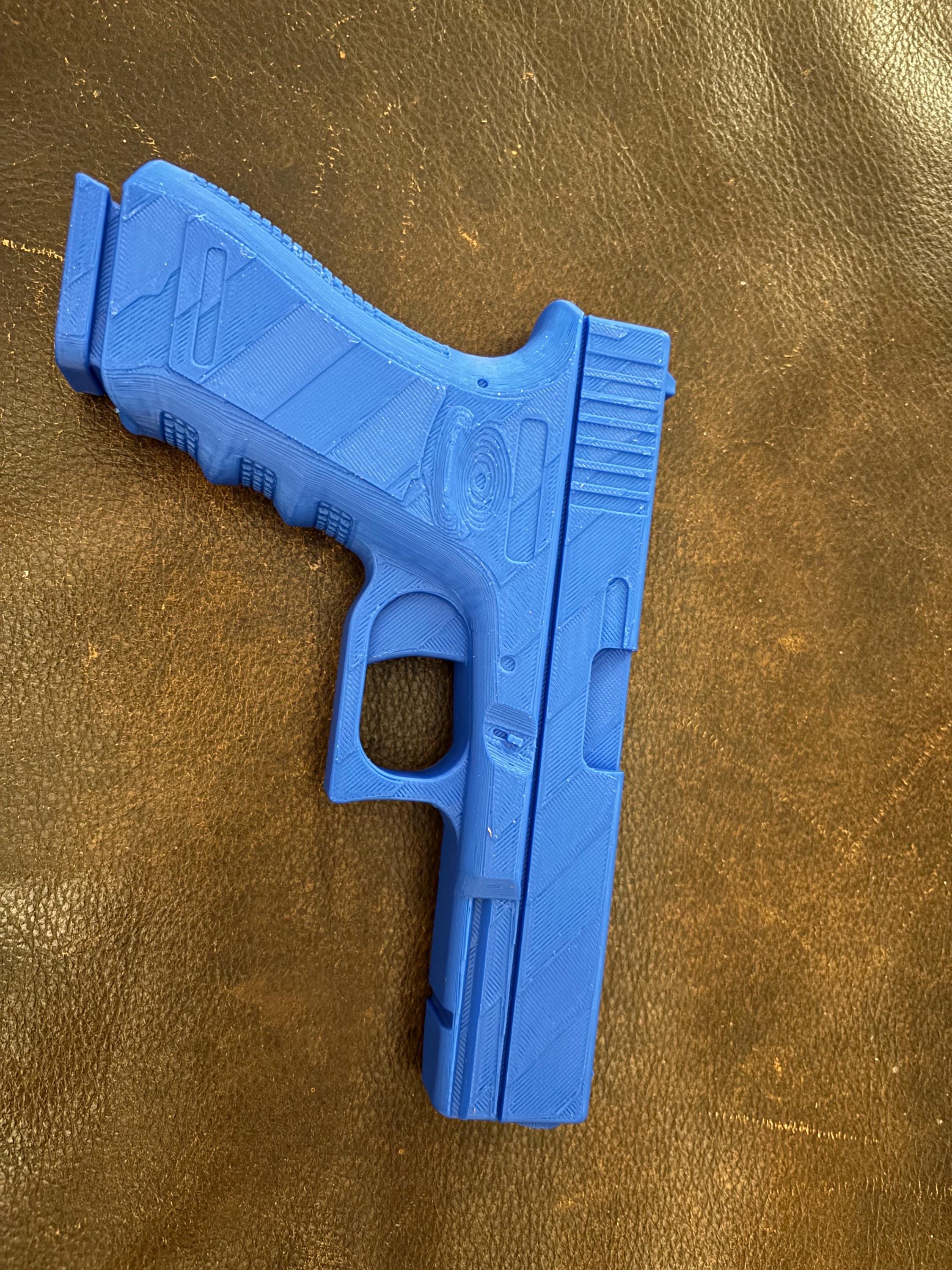 Glock 19 Gen 3 9mm 1:1 model/replica pistol for leather holster making