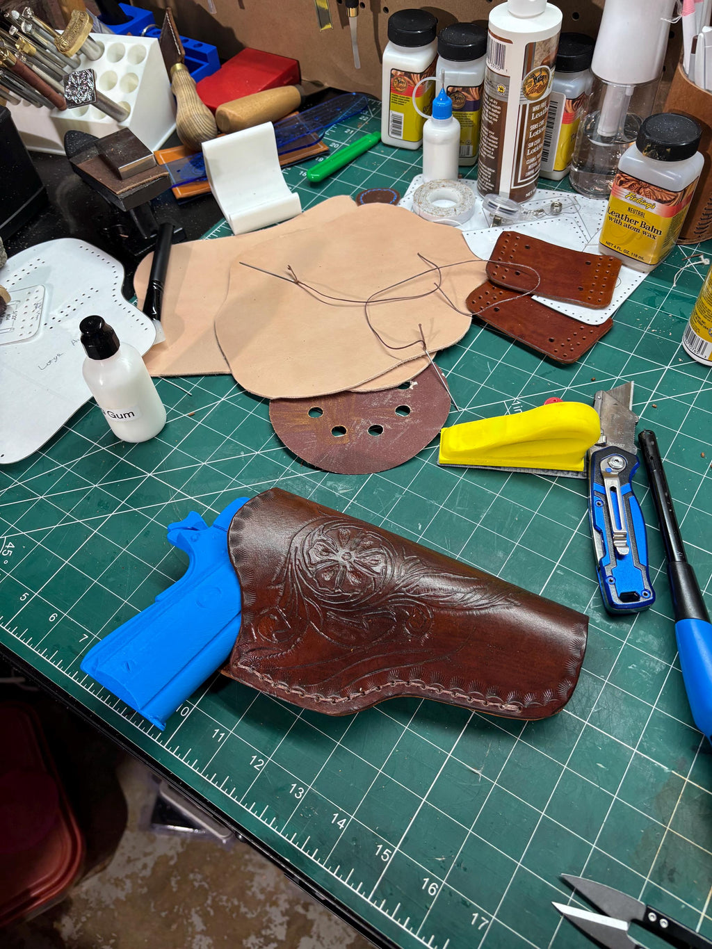 Colt 1911 .45ACP 1:1 model/replica pistol for leather holster making